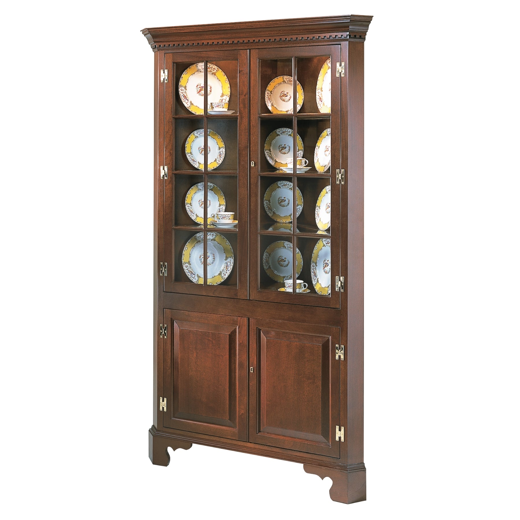 Chippendale Corner Cupboard 32"